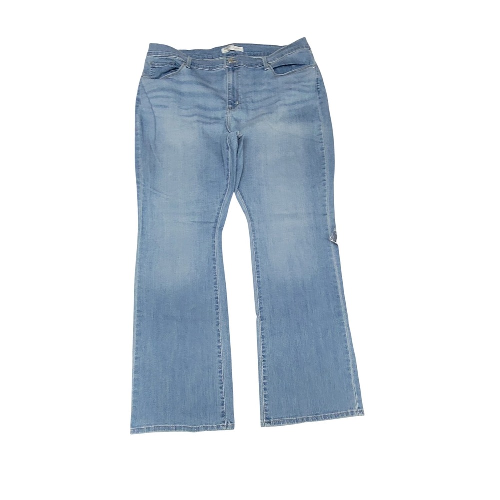 Signature by Levi Strauss Womens Size 22M W36 L32 Light Wash Bootcut Jeans